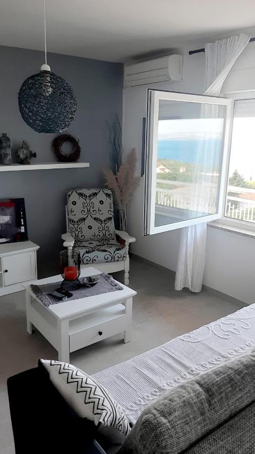 Appartement Nina Seaview à Novi Vinodolski Extérieur photo